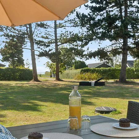 Idyllic Family Summer House 75 Meters From Coast *