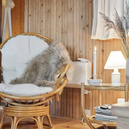 Idyllic Family Summer House 75 Meters From Coast