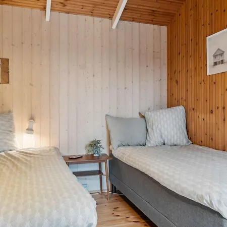Idyllic Family Summer House 75 Meters From Coast Casa vacanze *