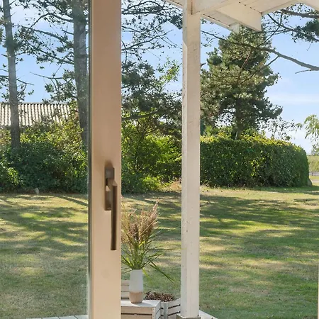 Casa vacanze Idyllic Family Summer House 75 Meters From Coast