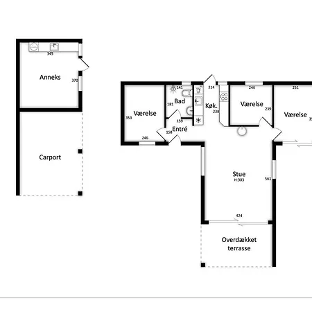 Idyllic Family Summer House 75 Meters From Coast 펜션 *